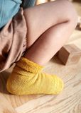 Detské zateplené protišmykové ponožky Horčicové